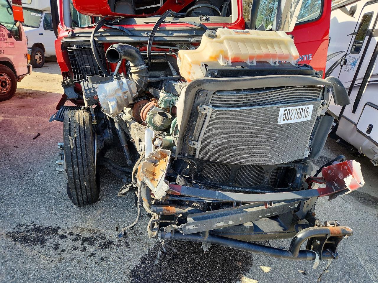 VOLVO VNL 2024 — 8