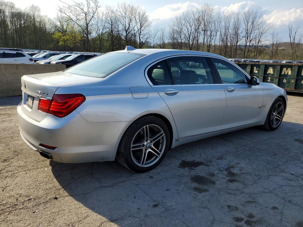 BMW 750 2012 — 4