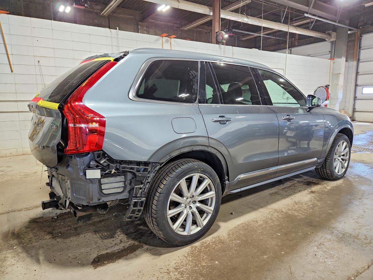 VOLVO XC90 2017 — 4
