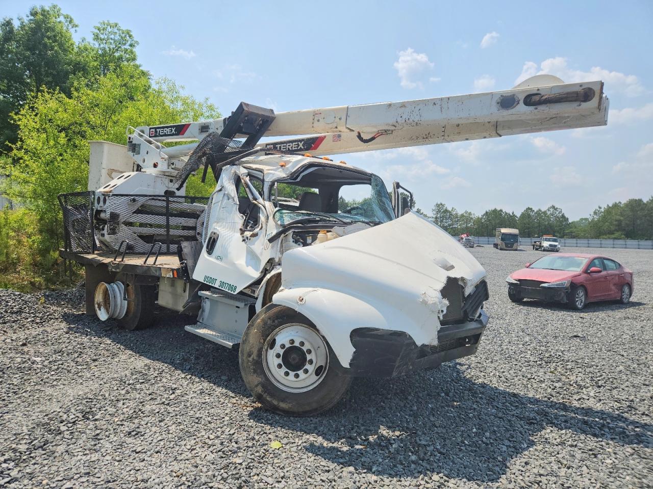 FREIGHTLINER M2 2022 — 2