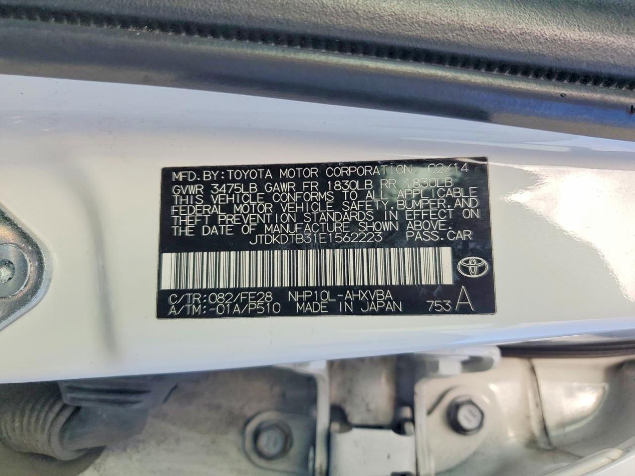 TOYOTA PRIUS C 2014 — 13