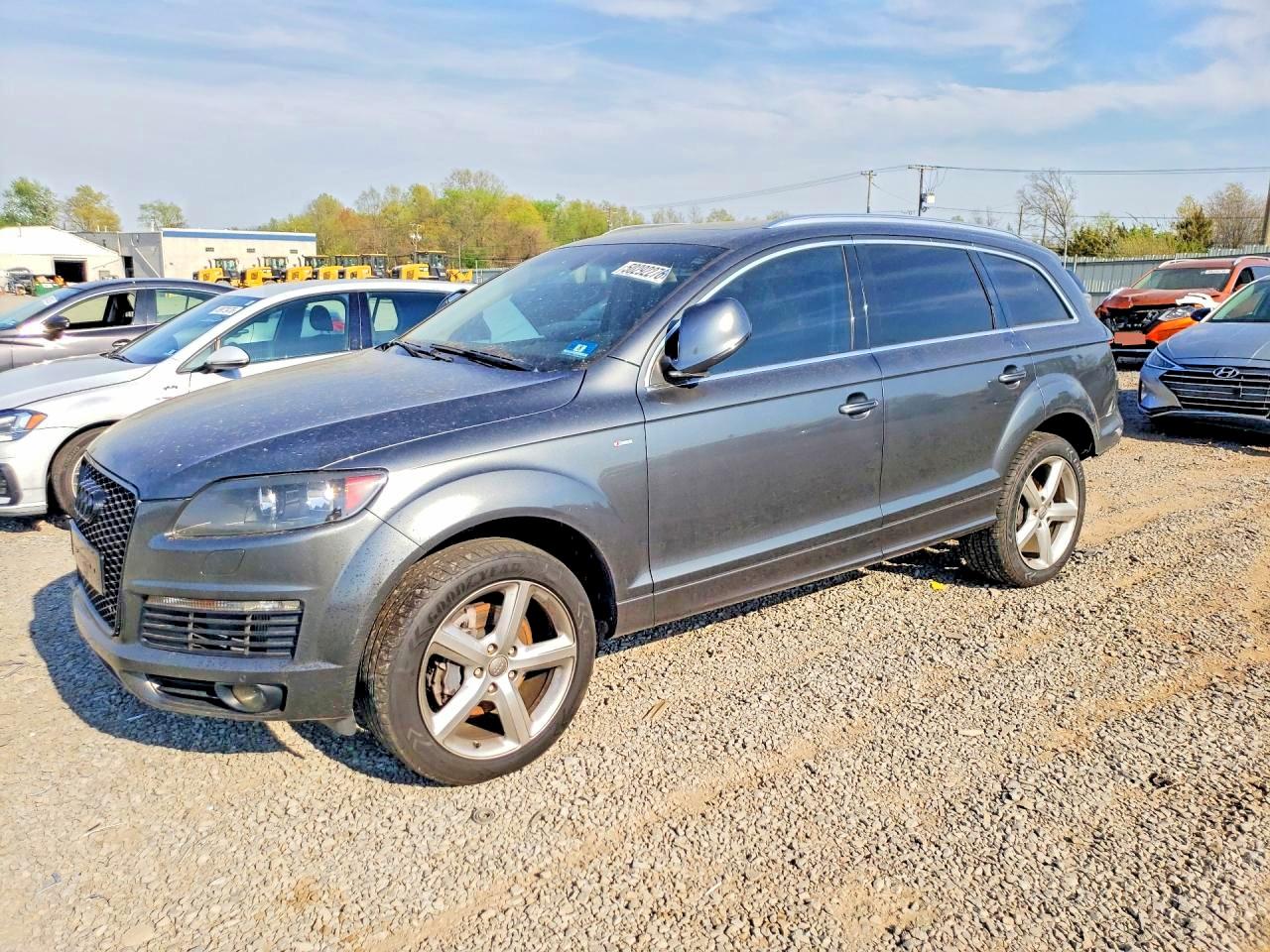 AUDI Q7 2009 — 2