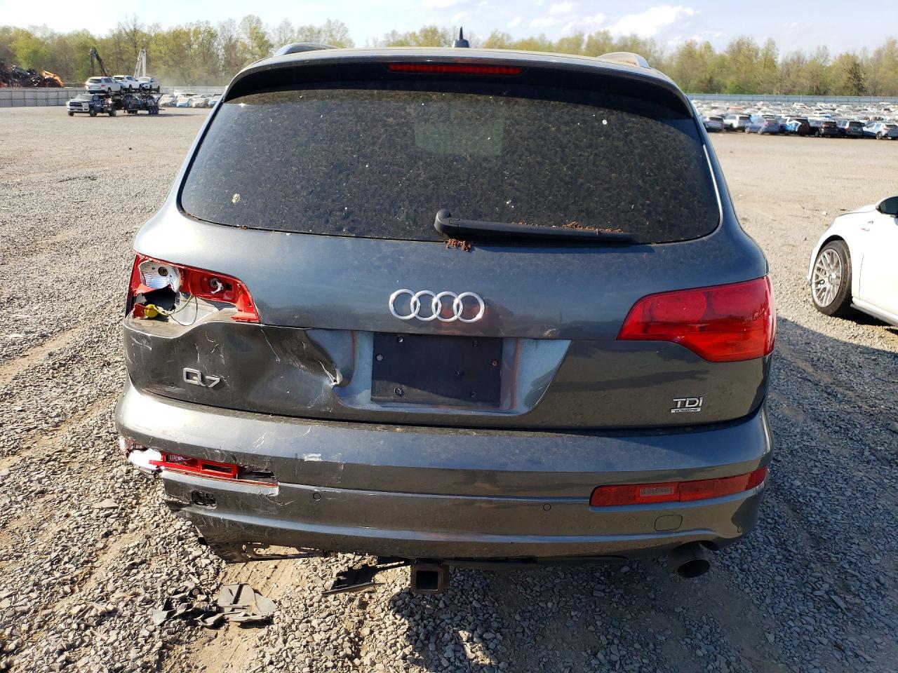 AUDI Q7 2009 — 7