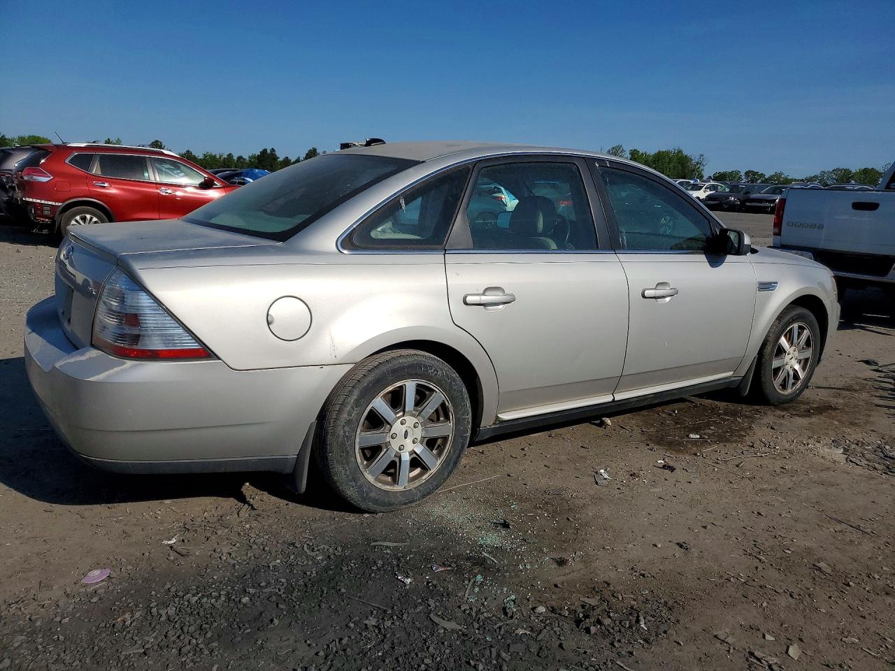 FORD TAURUS 2008 — 4
