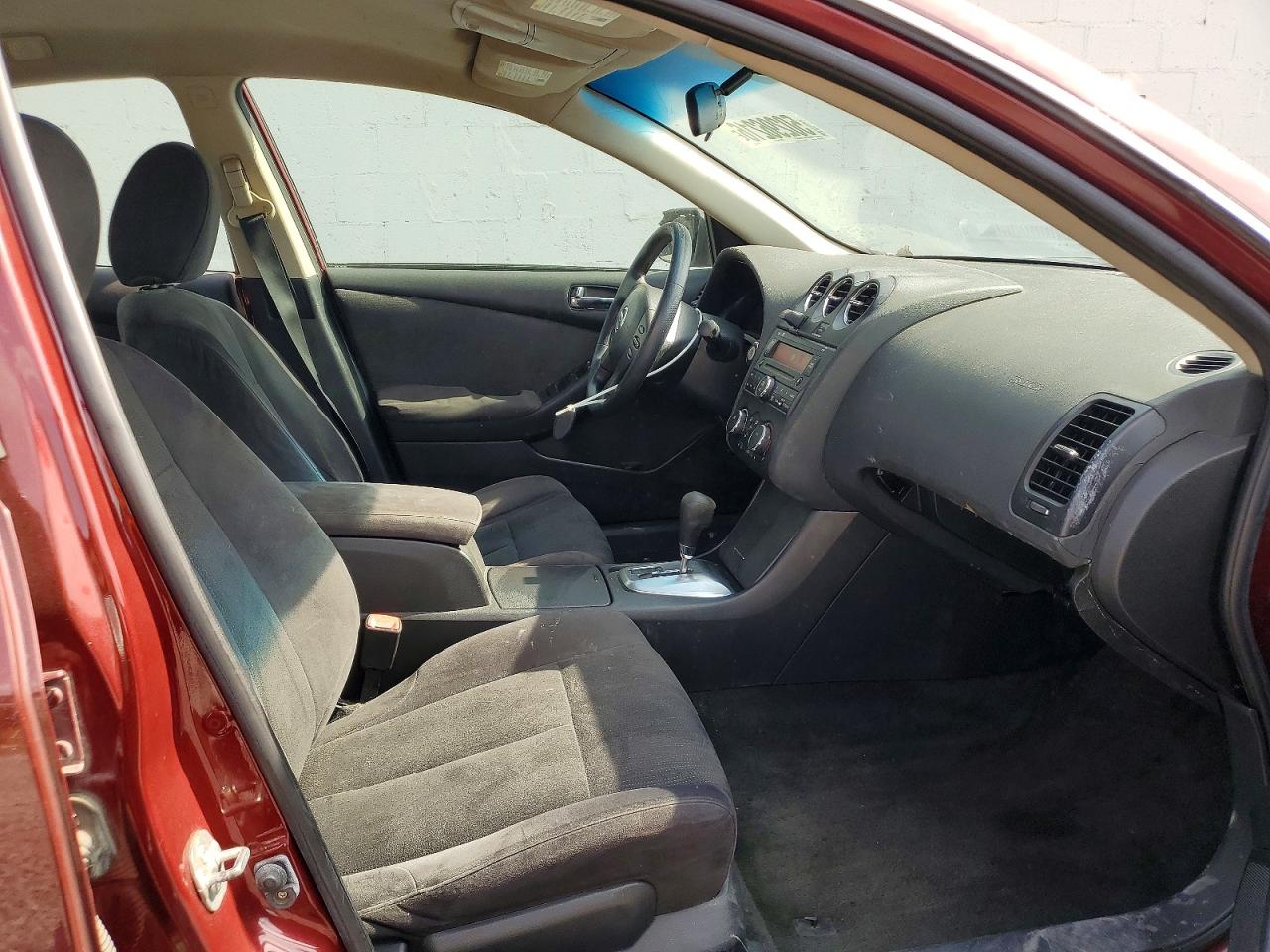 NISSAN ALTIMA 2011 — 8