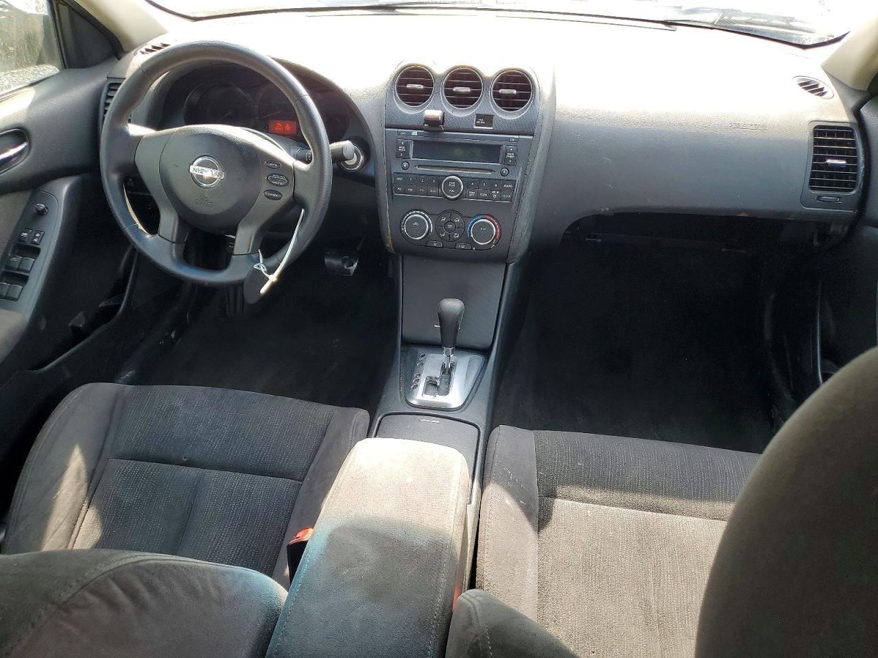NISSAN ALTIMA 2011 — 9