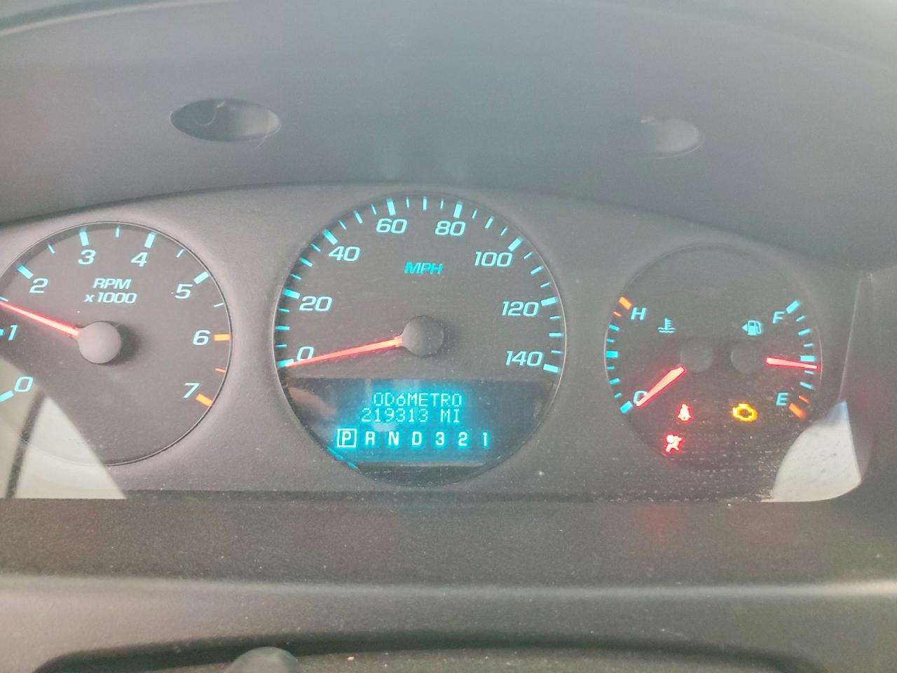 CHEVROLET IMPALA 2010 — 10