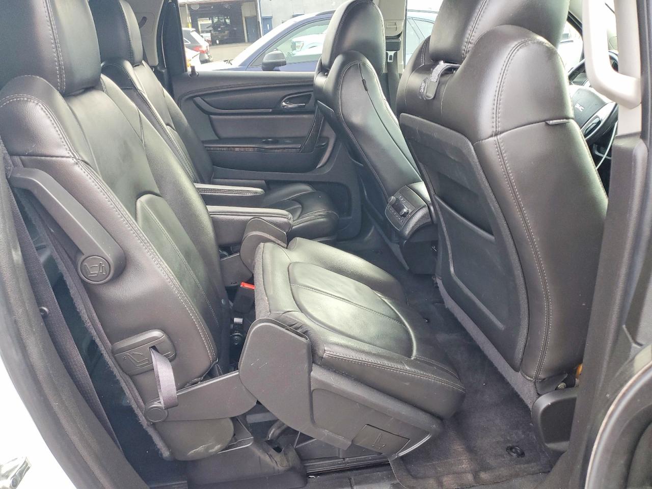 GMC ACADIA 2016 — 12