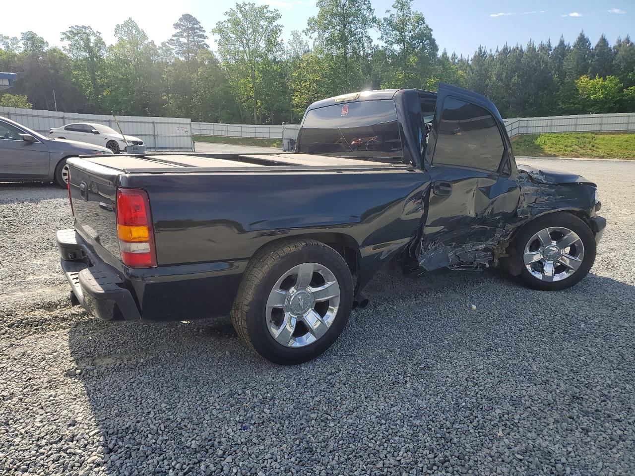 CHEVROLET SILVERADO 2000 — 4