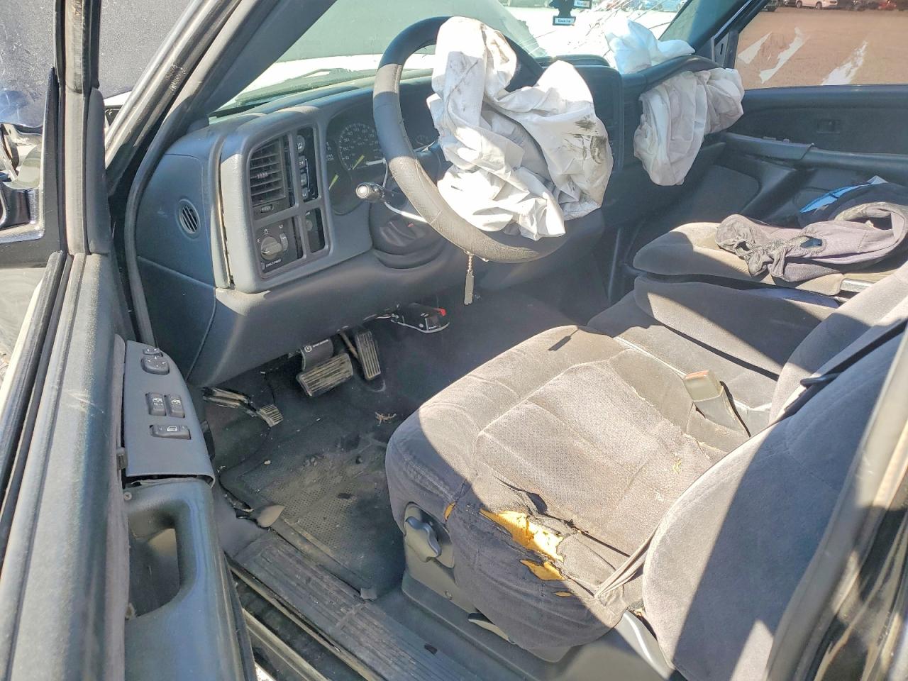 CHEVROLET SILVERADO 2000 — 9