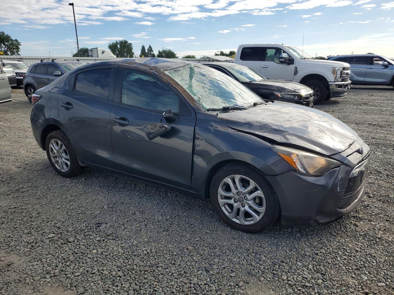 2018 TOYOTA YARIS IA BASE