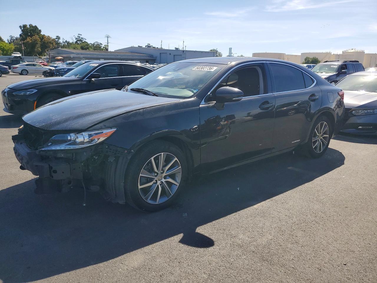 LEXUS ES 2018 — 2