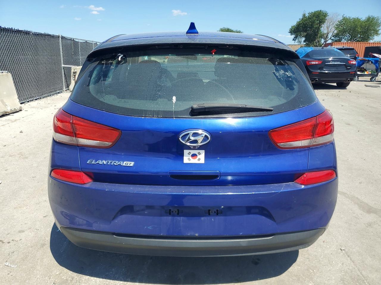 HYUNDAI ELANTRA GT 2018 — 7
