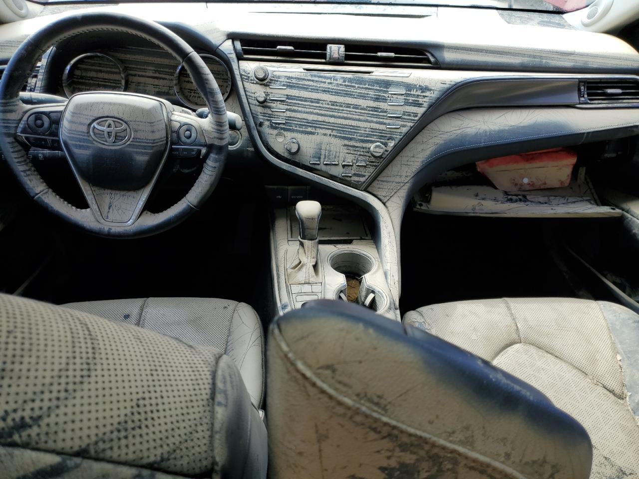 TOYOTA CAMRY XSE 2020 — 9