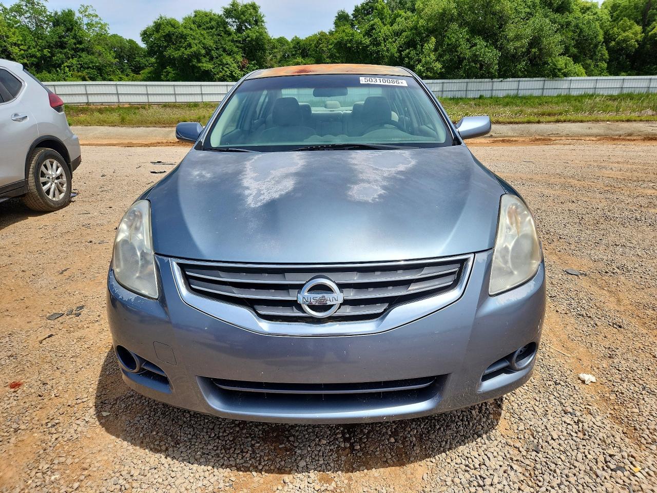 NISS ALTIMA 2010 — 6