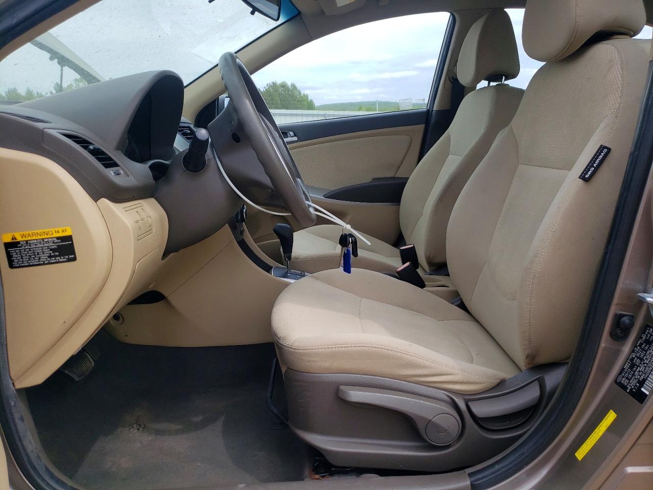 HYUNDAI ACCENT 2013 — 8