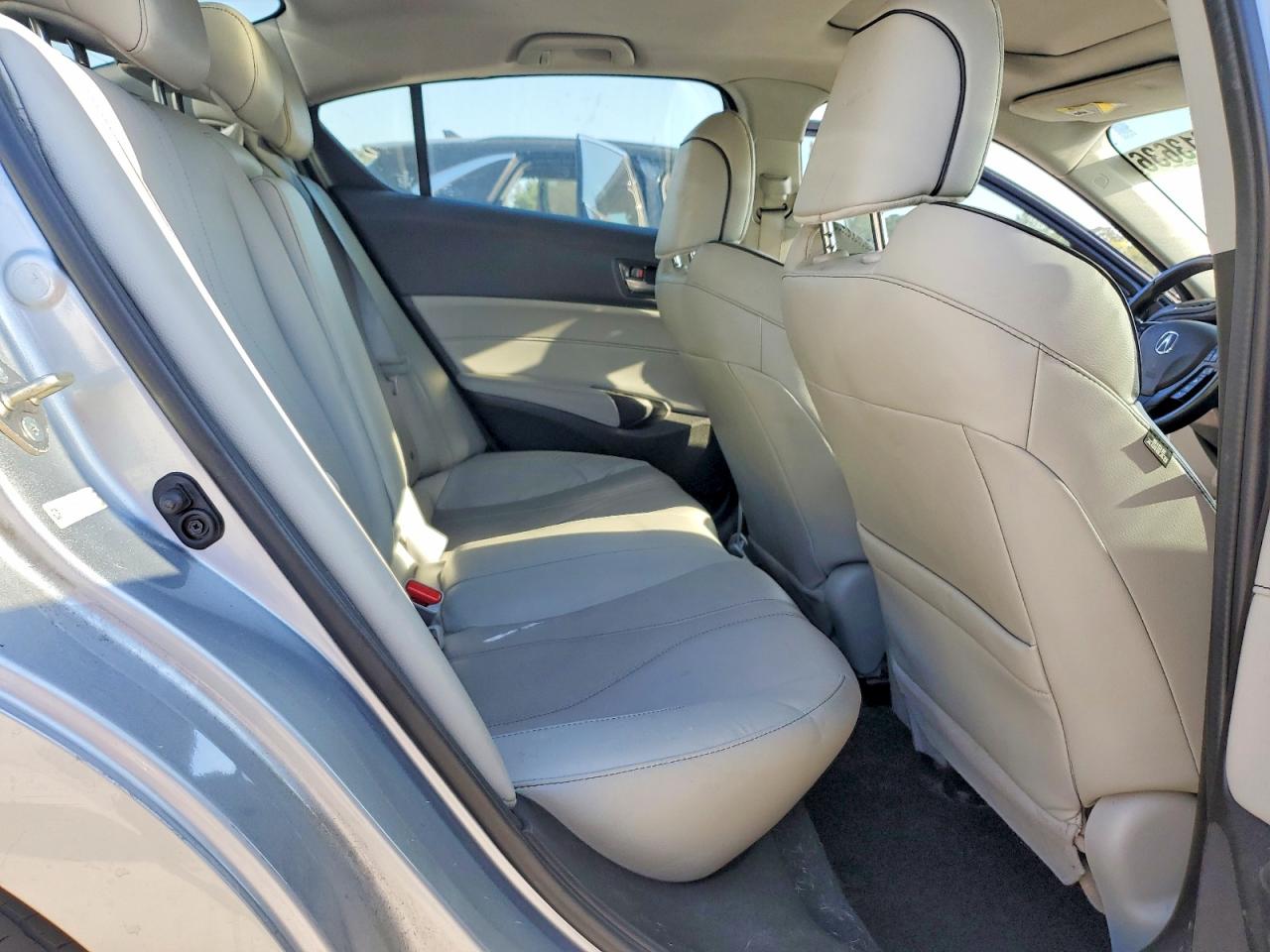 ACURA ILX 2019 — 11
