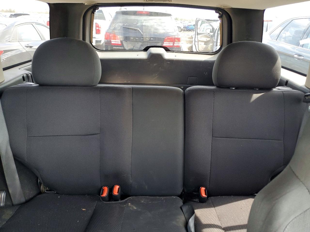 JEEP GRAND CHEROKEE 2004 — 11