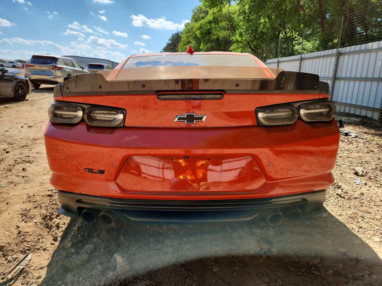 CHEVROLET CAMARO 2019 — 7