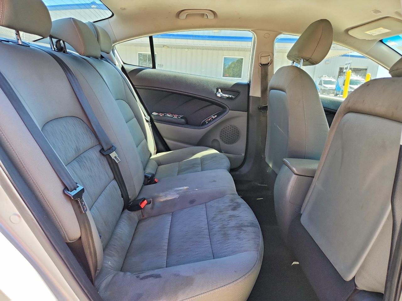 KIA FORTE 2015 — 11