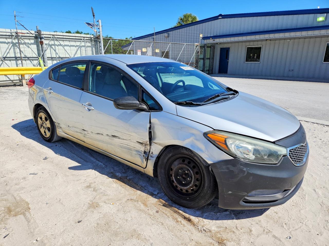 KIA FORTE 2015 — 5