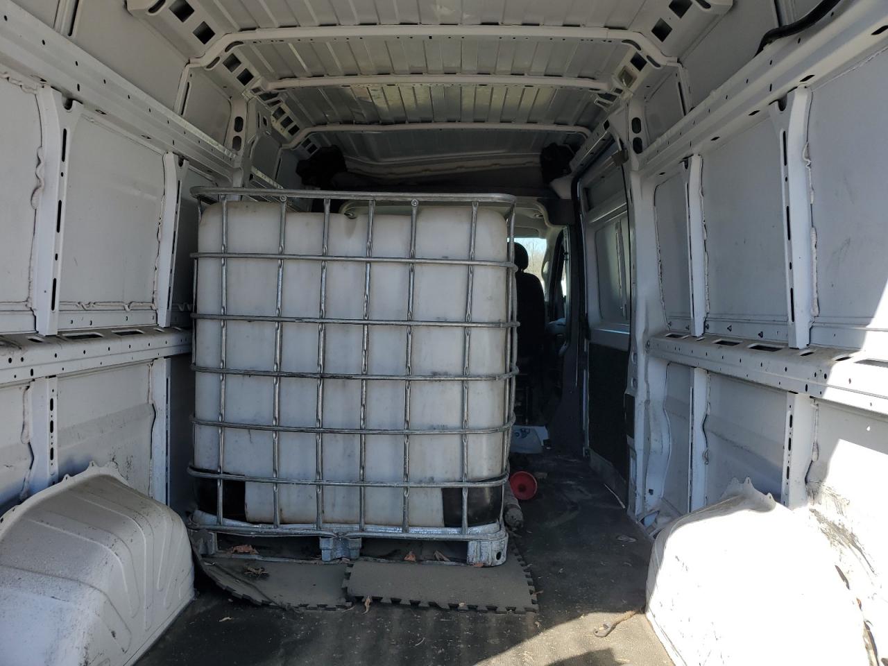 RAM PROMASTER 2500 2023 — 11