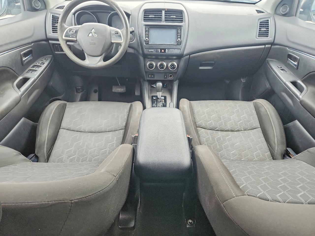 MITSUBISHI OUTLANDER SPORT 2020 — 9