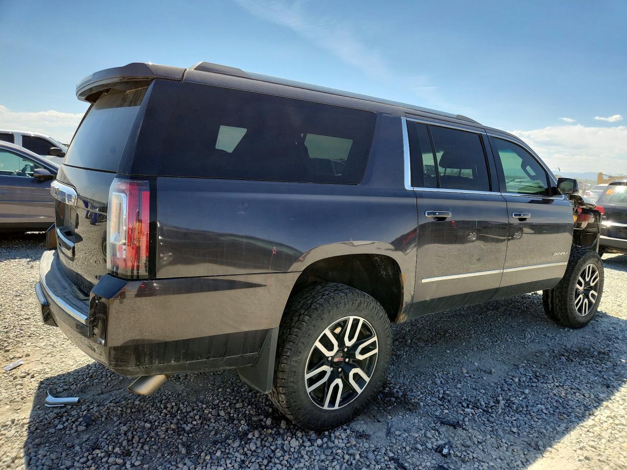 GMC YUKON XL 2015 — 4