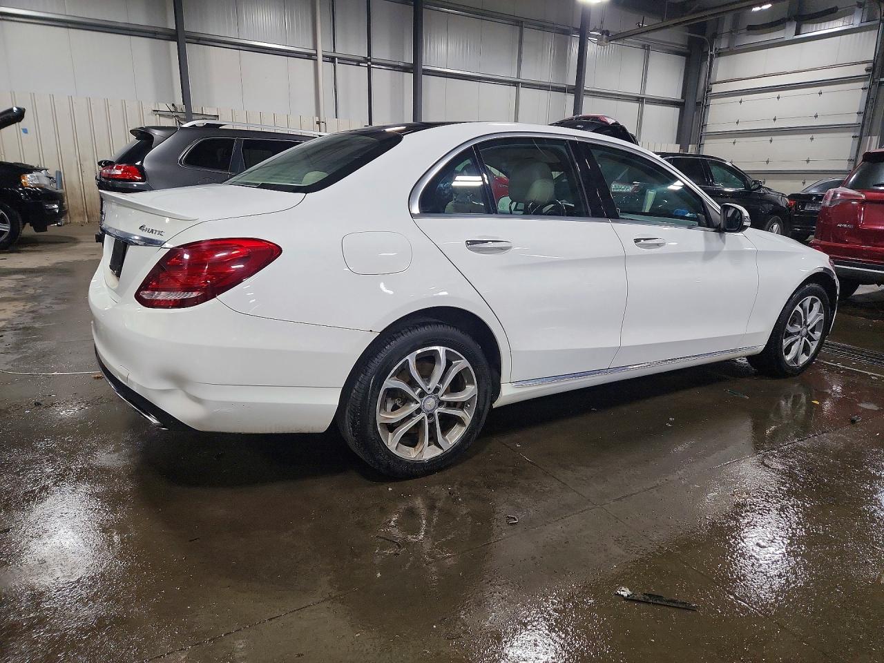 MERCEDES-BENZ C 2016 — 4