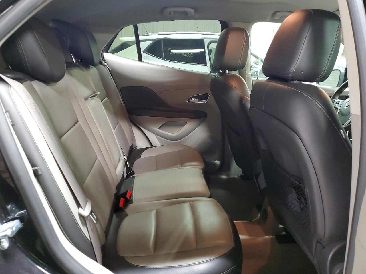 BUICK ENCORE 2016 — 11