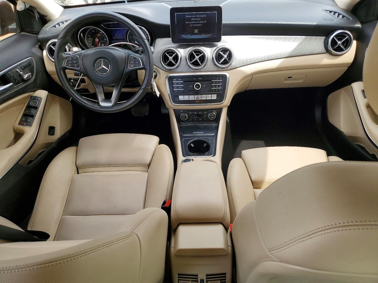 MERCEDES-BENZ GLA 2018 — 9