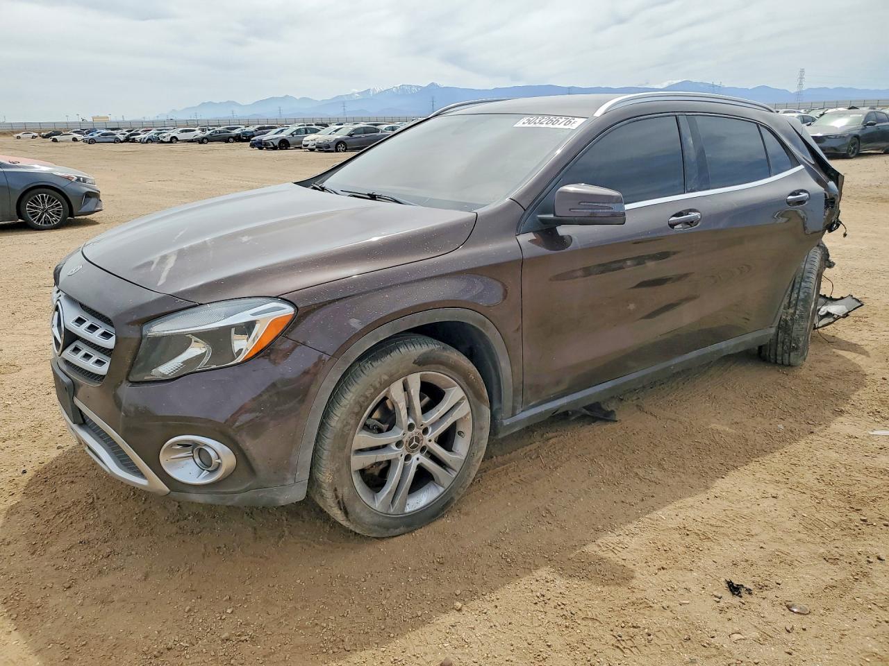 MERCEDES-BENZ GLA 2018 — 2
