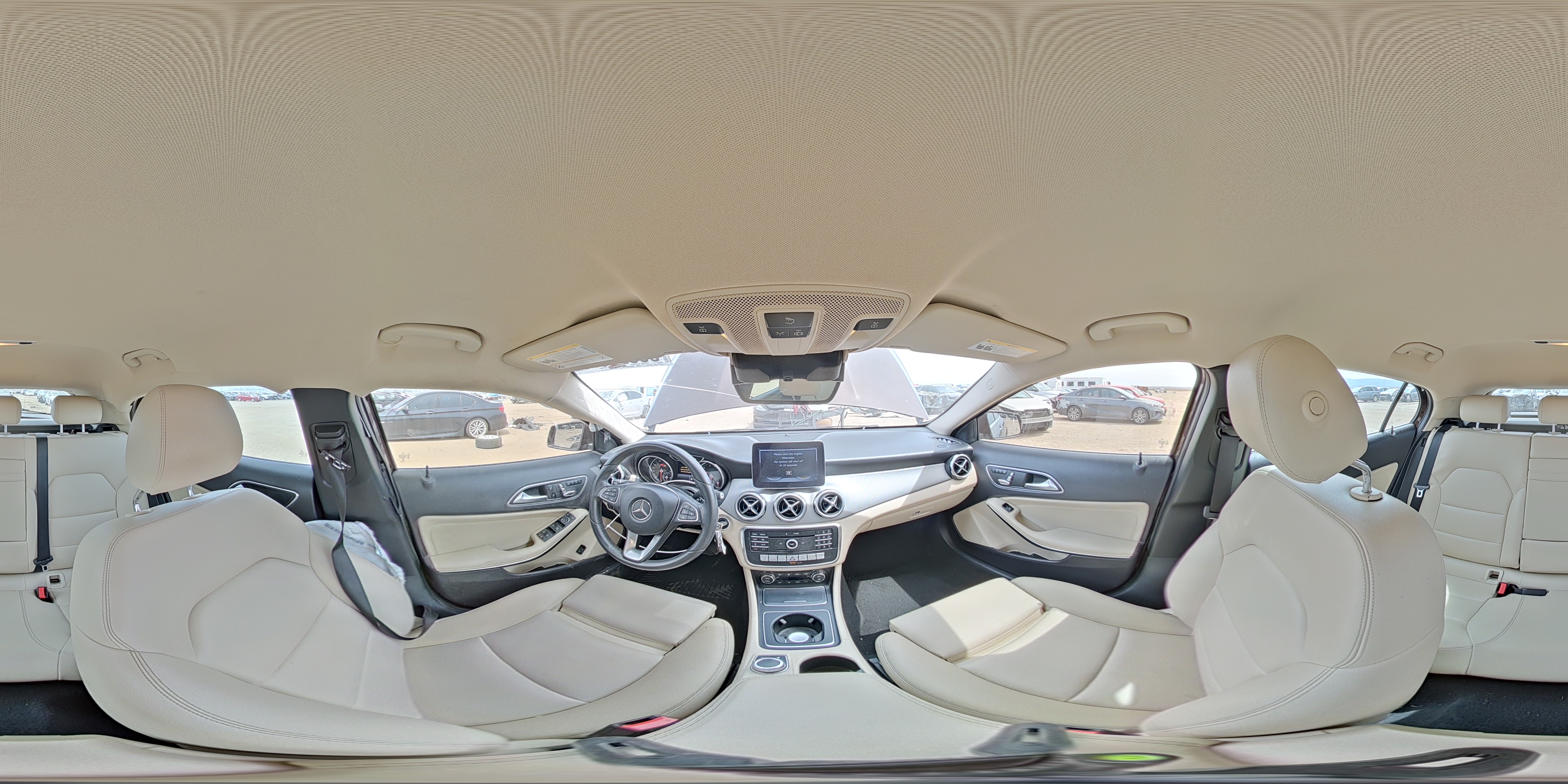 MERCEDES-BENZ GLA 2018 — 14