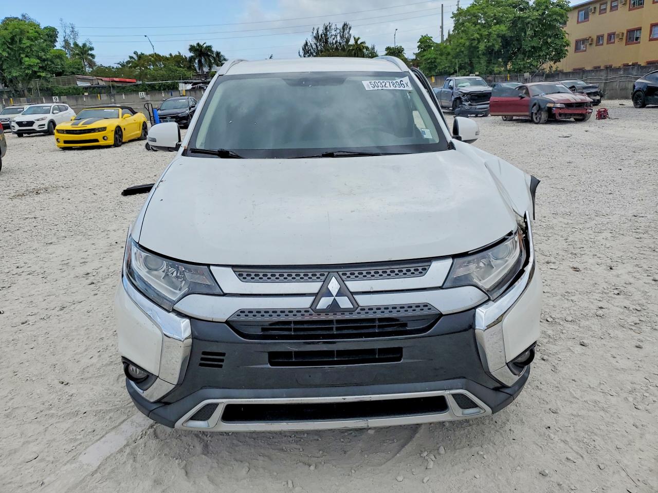 MITSUBISHI OUTLANDER 2019 — 6