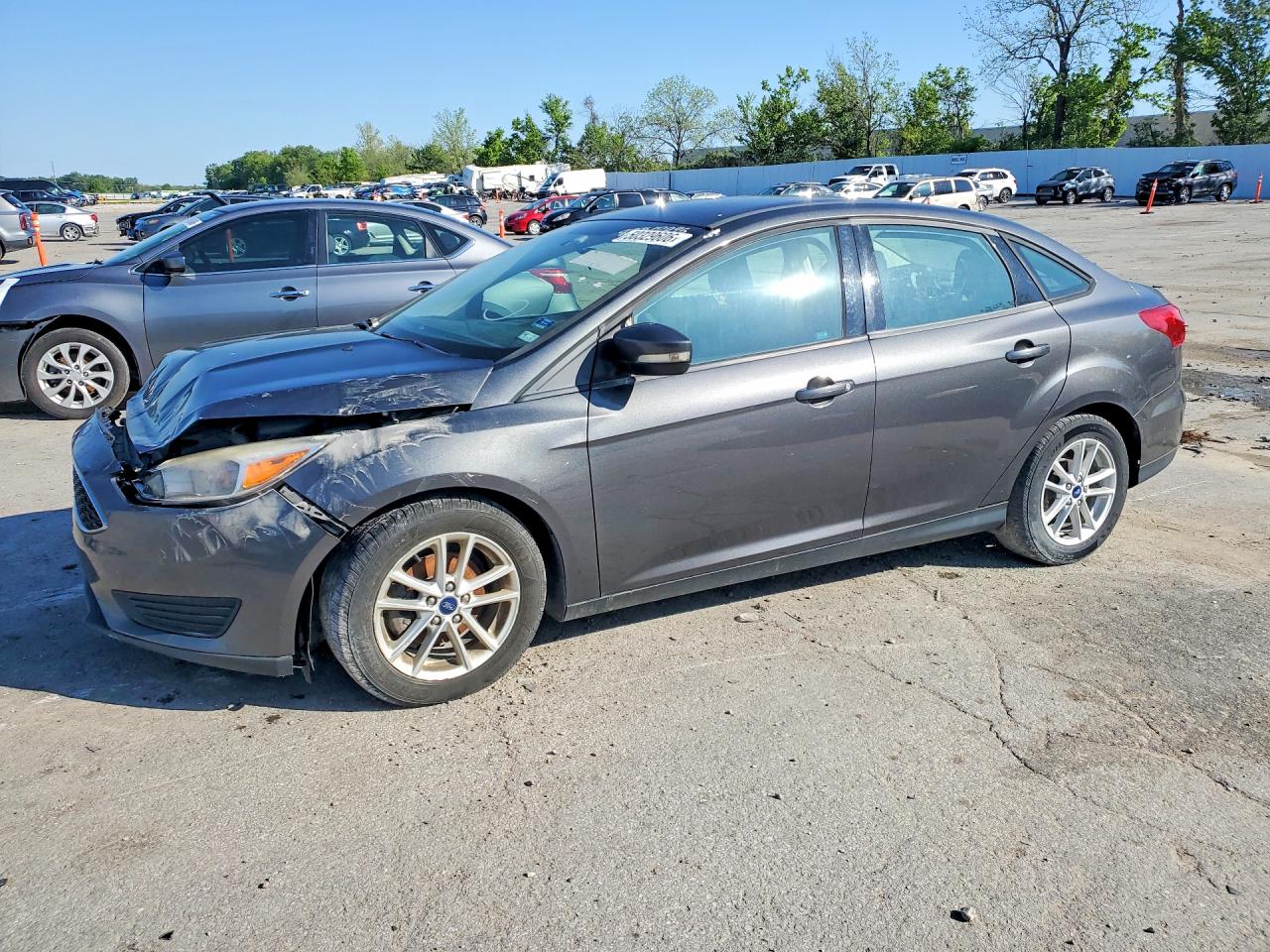 FORD FOCUS 2017 — 3