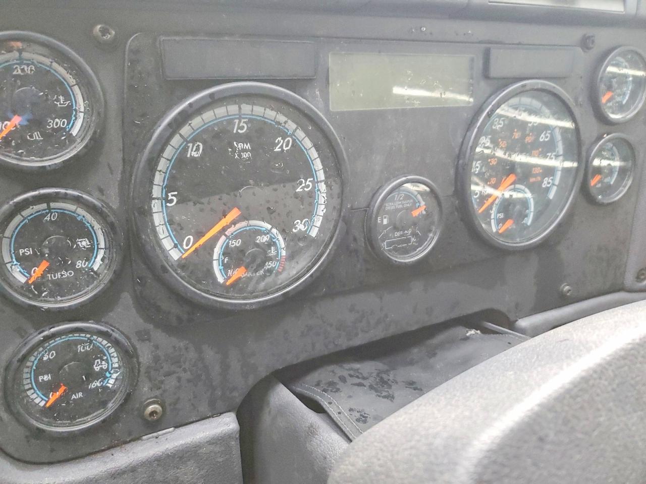 FREIGHTLINER CASCADIA 125 2016 — 9