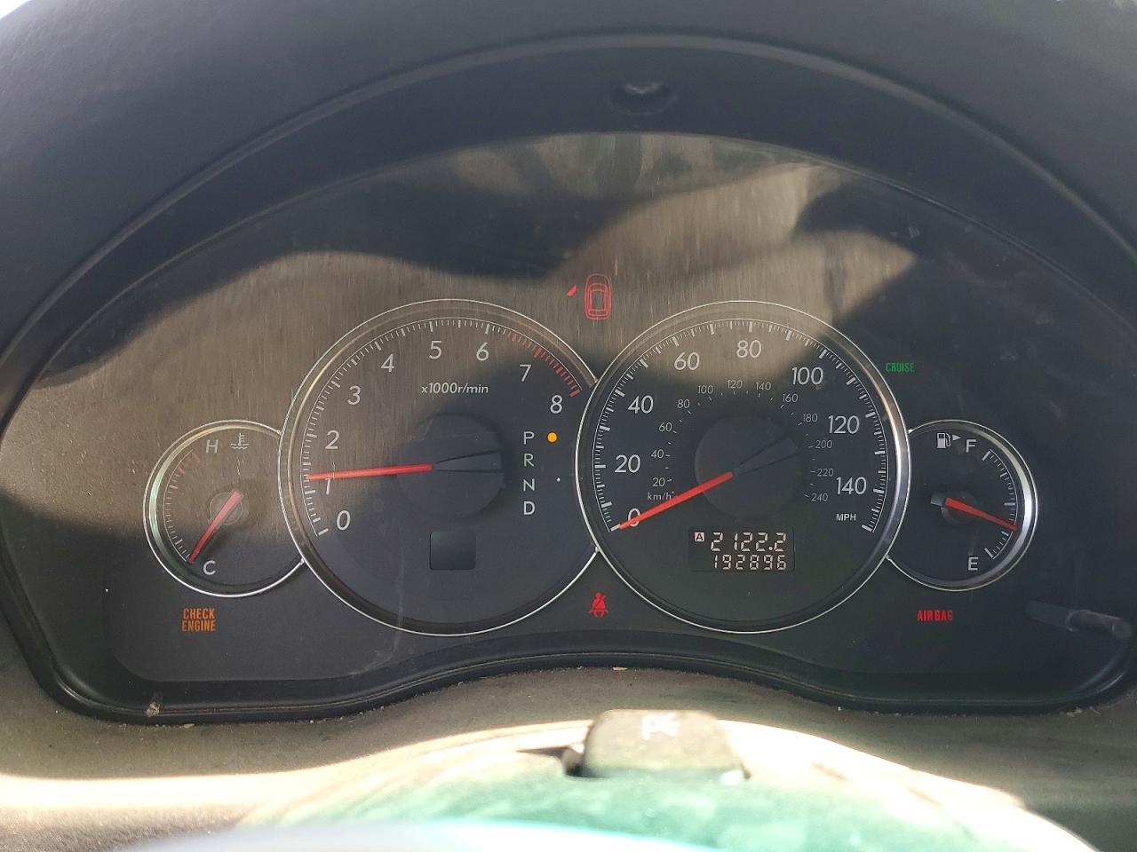 SUBARU OUTBACK 2008 — 10
