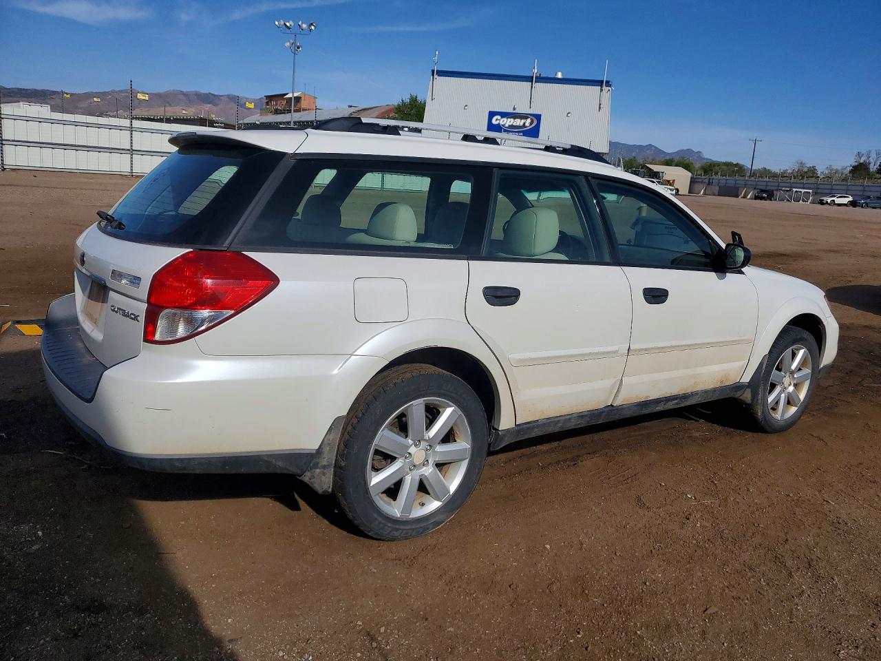 SUBARU OUTBACK 2008 — 4
