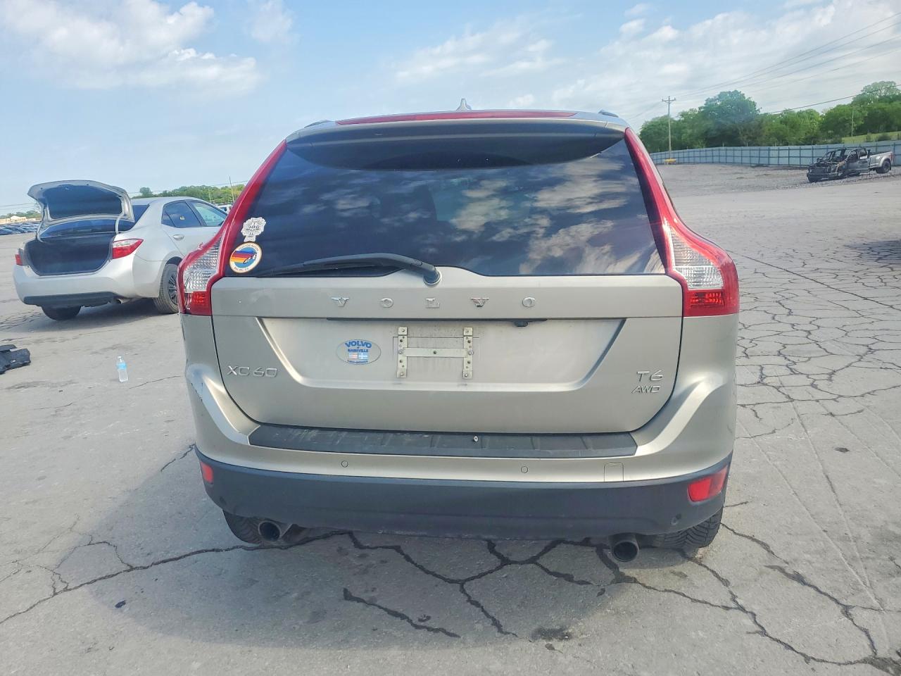 VOLVO XC60 2013 — 7