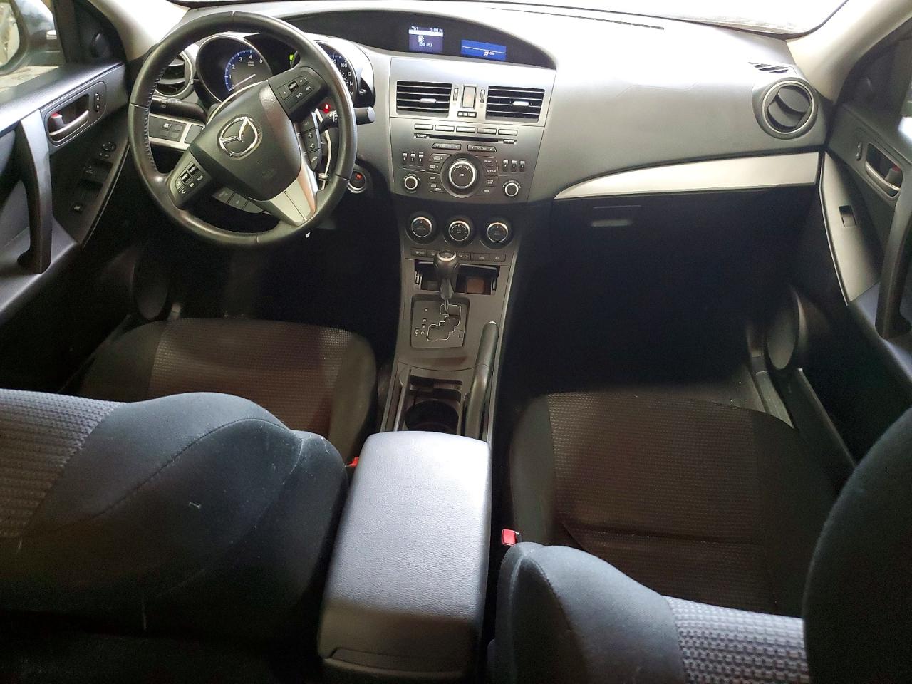 MAZDA 3 2013 — 9