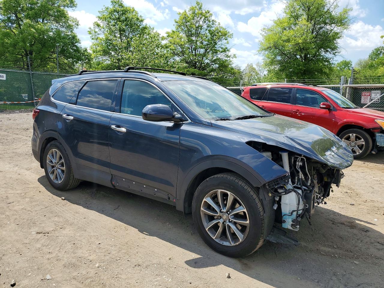 HYUNDAI SANTA FE 2017 — 5