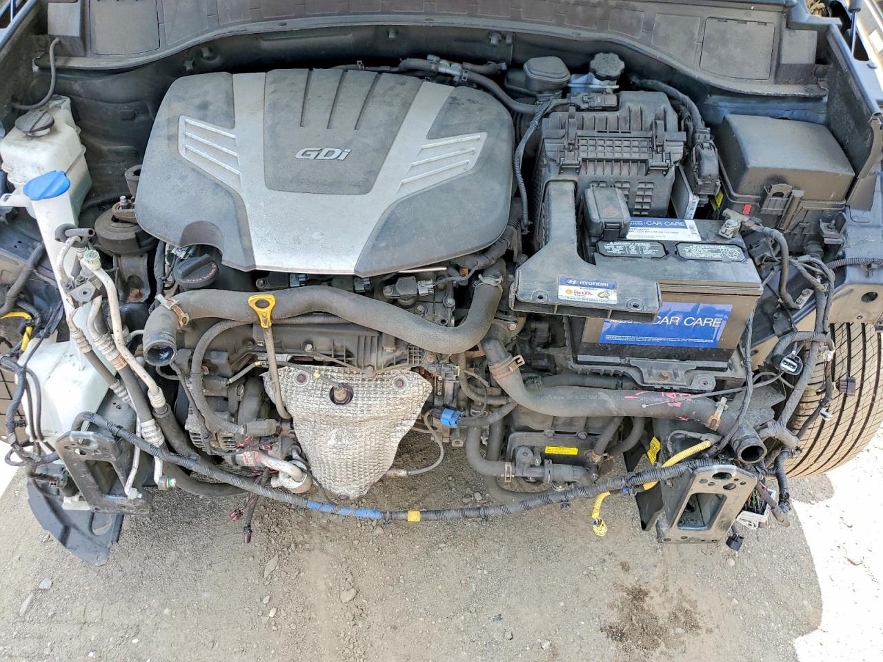 HYUNDAI SANTA FE 2017 — 13