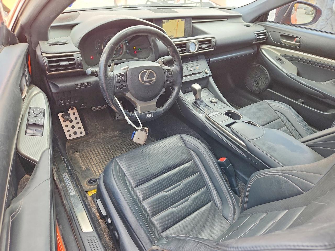 LEXUS RC 2015 — 9