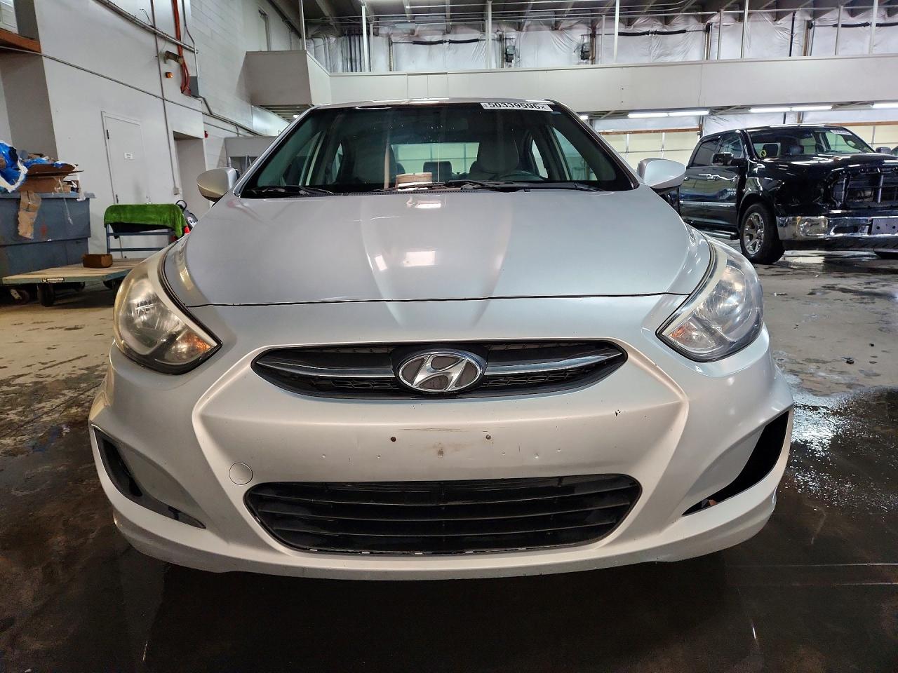 HYUNDAI ACCENT 2015 — 6
