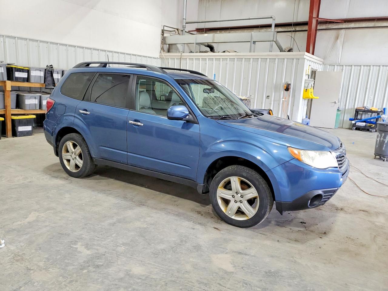 SUBARU FORESTER 2010 — 5