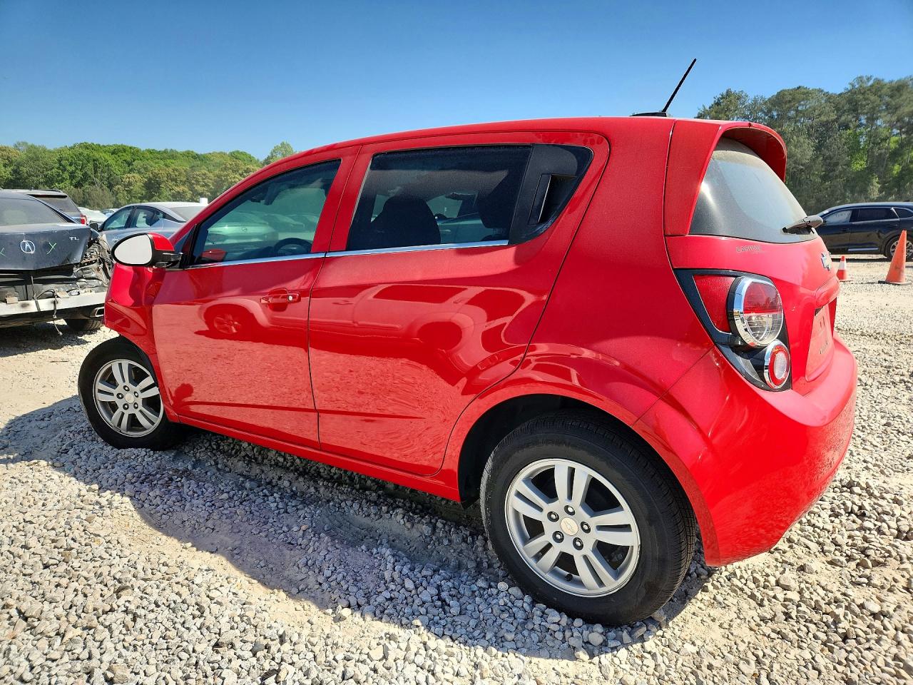 CHEVROLET SONIC 2015 — 3