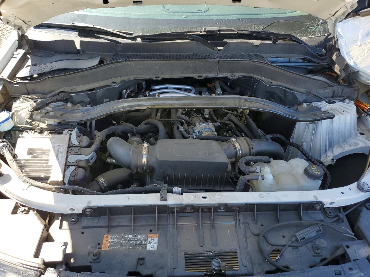 FORD EXPLORER 2023 — 13