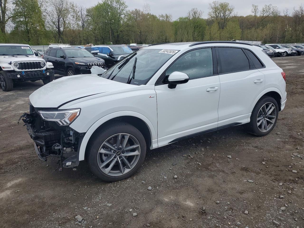AUDI Q3 2024 — 2