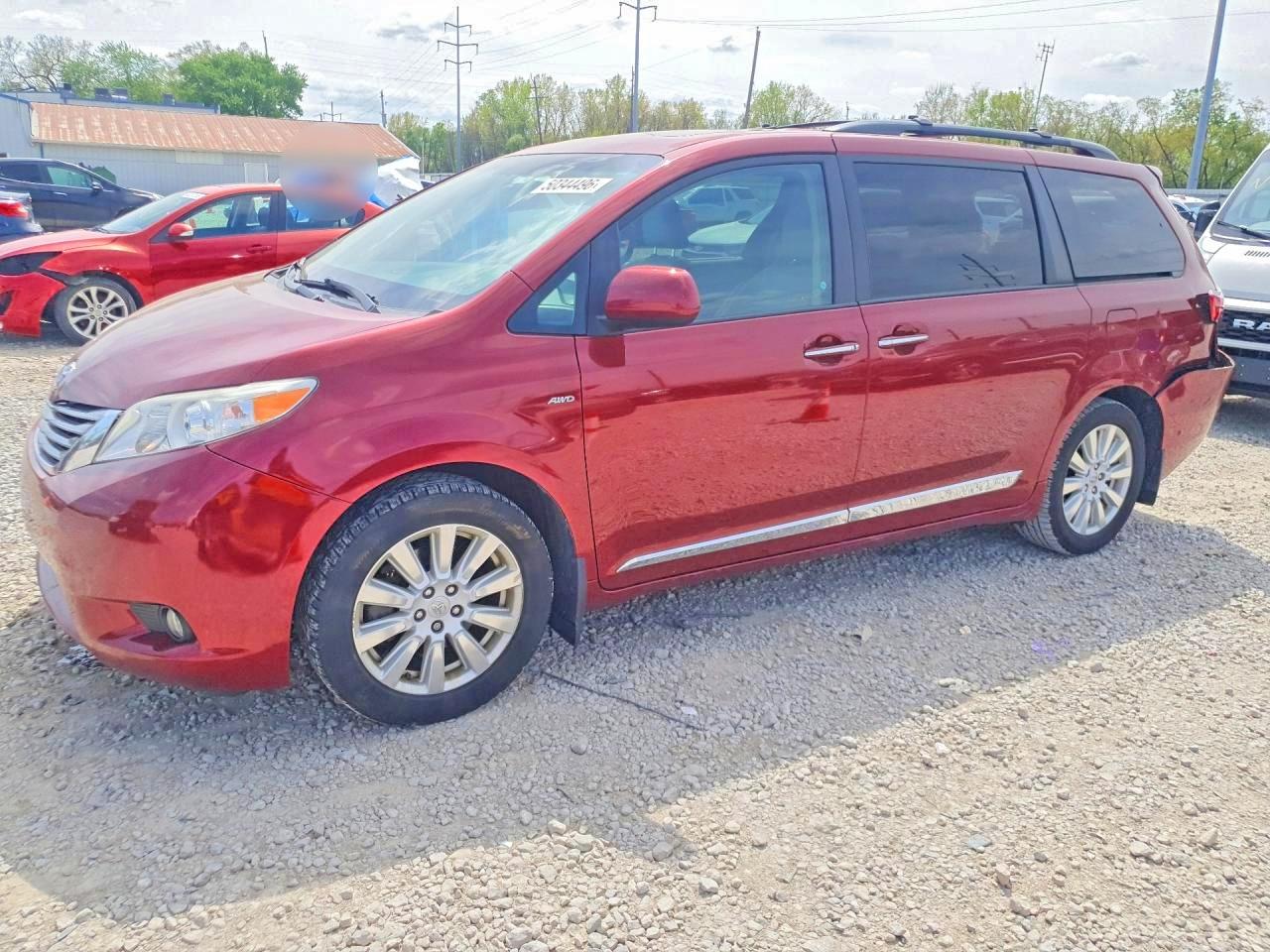 TOYOTA SIENNA 2017 — 2