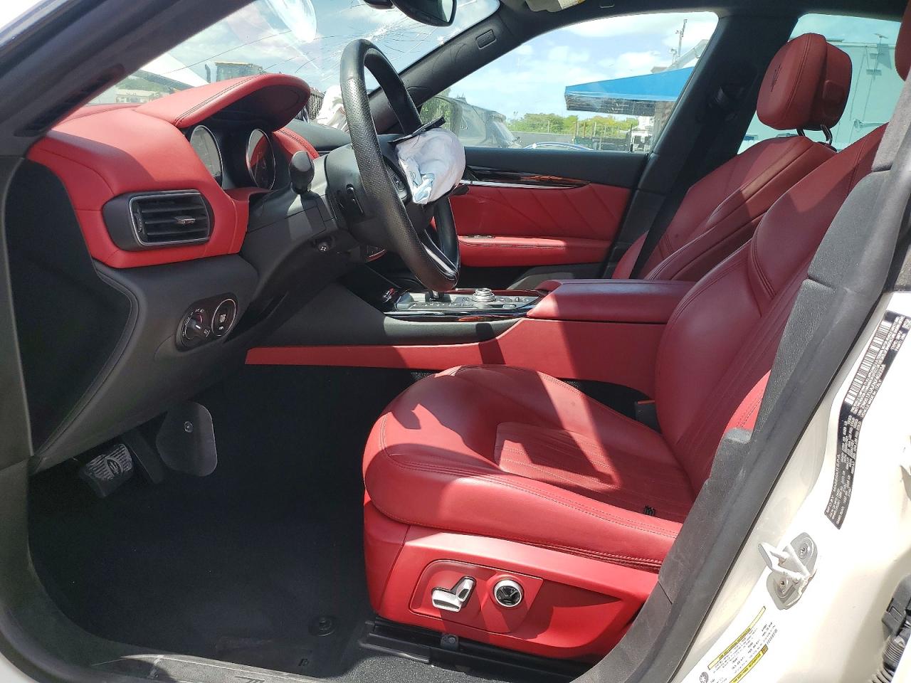 MASERATI LEVANTE 2022 — 8